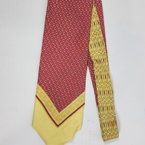 Versace Vintage Red and Yellow Patterned‎ Tie